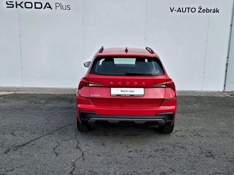 Škoda Kamiq (2024) SELEC TSI 85/1.0 M6F - fotka 9 z 28