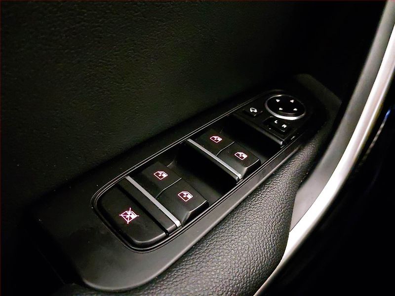 Kia Pro_Ceed (2024) GT-Line 1.5 T-GDI MHEV - fotka 23 z 25