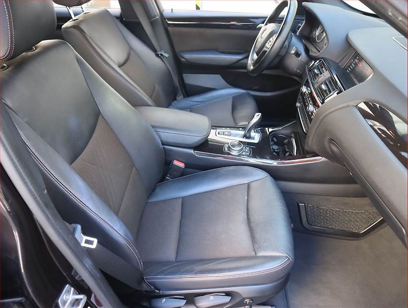 BMW X3 (2015) xDrive20d, 4X4, Automat - fotka 9 z 19