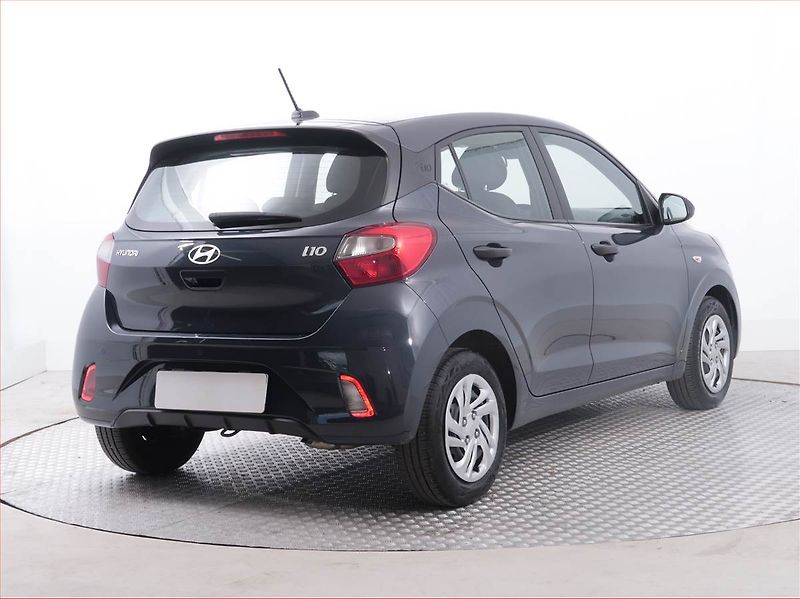 Hyundai i10 (2024) Comfort 1.0, ČR,1.maj - fotka 5 z 19