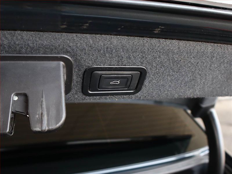Audi A6 (2013) 3.0 TDI, 4X4, Automat, Navi - fotka 21 z 21