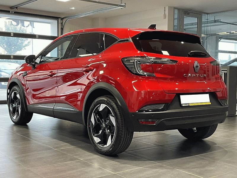 Renault Captur (2026) Techno 1,0TCe 90k - fotka 3 z 26