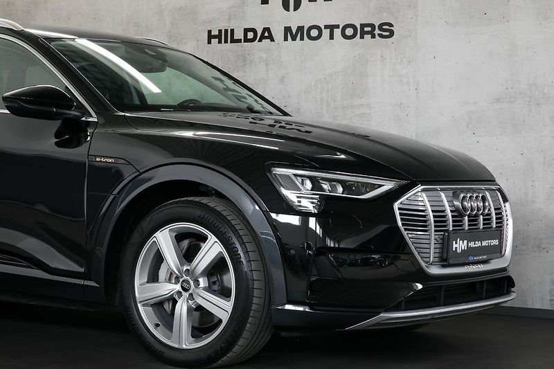 Audi e-tron 55 300kW Matrix NightV ZÁRUKA - fotka 7 z 38