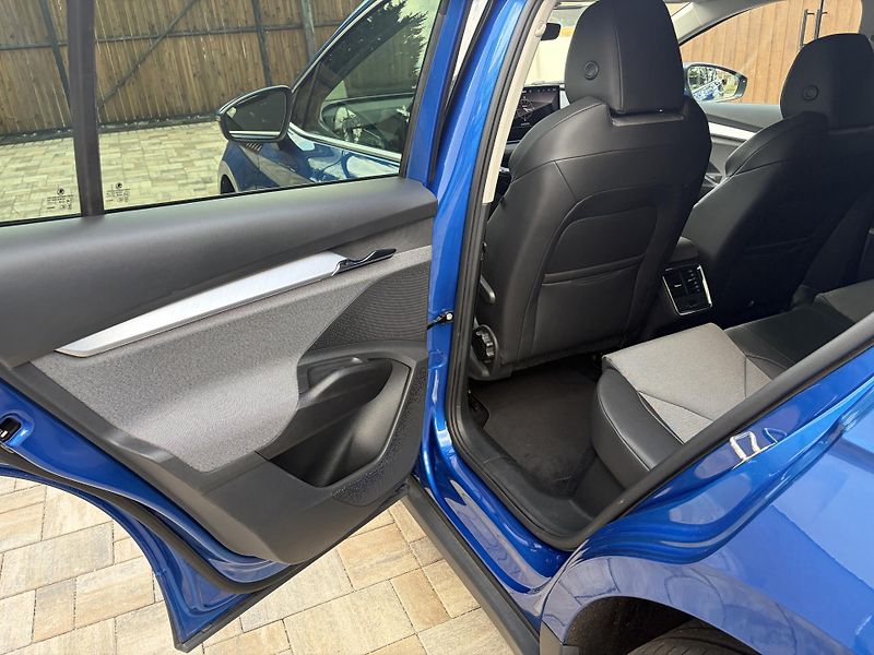 Škoda Enyaq (2021)  80, 150kw, SOH 93%, tažné - fotka 10 z 14