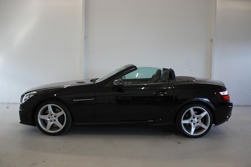Mercedes-Benz SLK (2015) SLK350 3,5 AUTOMAT - fotka 34 z 37
