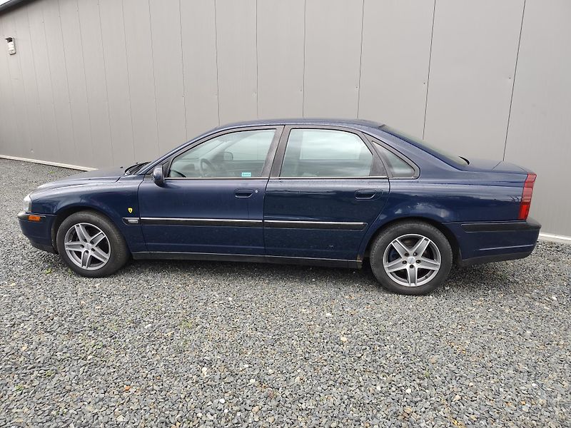 Volvo S80 - fotka 3 z 18