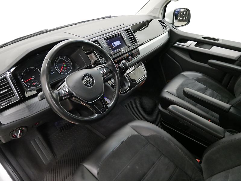 Škoda Karoq - fotka 12 z 26