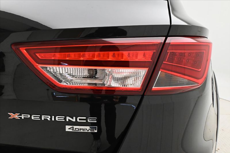 Seat Leon 2,0 TDI 110 kW 4x4 X-Perience - fotka 29 z 30