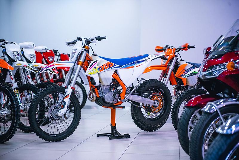 KTM 450 EXC SIX DAYS NOVÁ 0 KM  - fotka 29 z 50