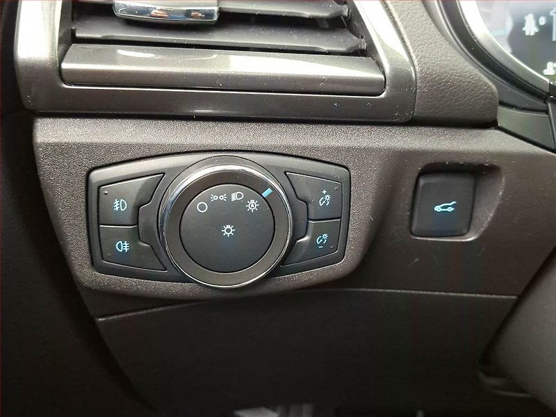 Ford Mondeo (2020) 2.0 EcoBlue, Navi, Tempomat - fotka 19 z 21