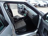 Škoda Roomster 1.2 TSI 63 kW ZÁLOHOVÁNO - náhled 12