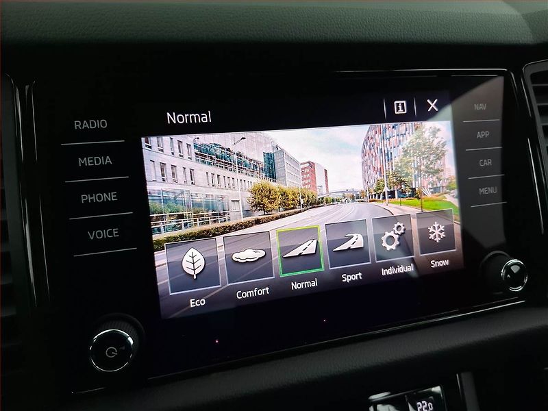 Škoda Kodiaq (2020) Sportline 2.0 TSI - fotka 17 z 23