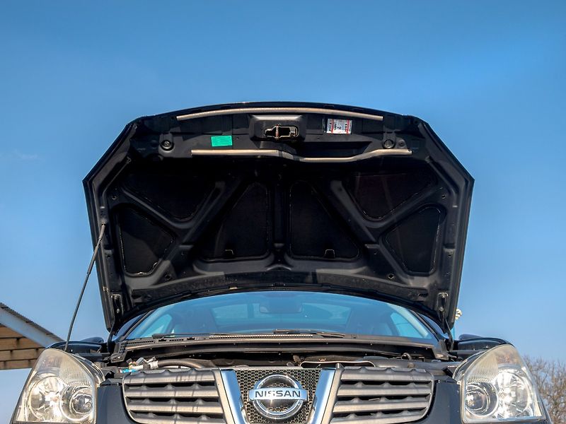 Nissan Qashqai (2008) 1.6i 16V 84KW PANO – 2x ALU - fotka 38 z 45