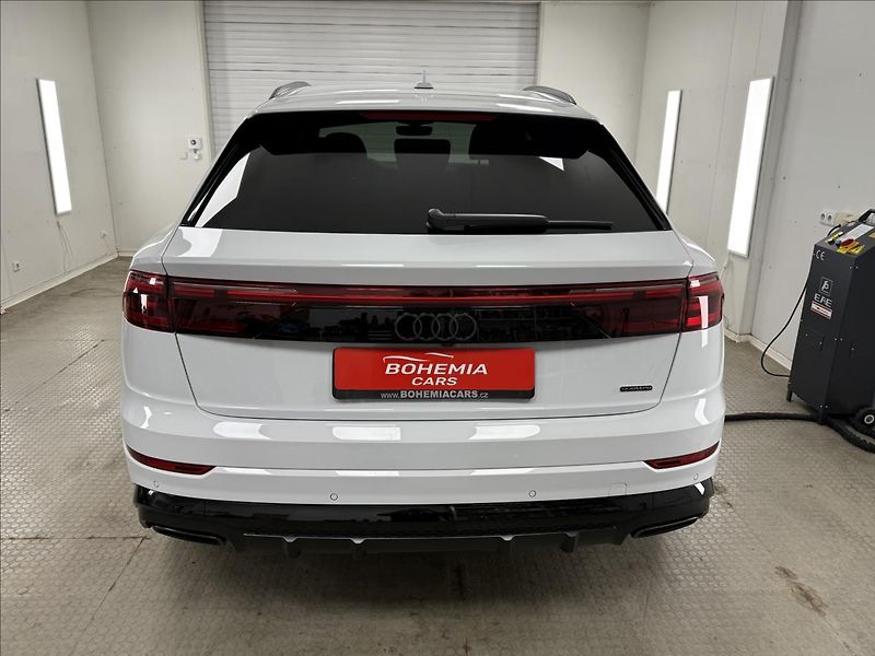 Audi Q8 3,0 50 TDI tiptronic quattro S - fotka 5 z 42