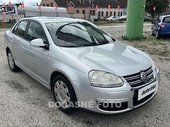 Volkswagen Jetta (2006) 1.6i, servis.kniha, AC - fotografie inzerátu