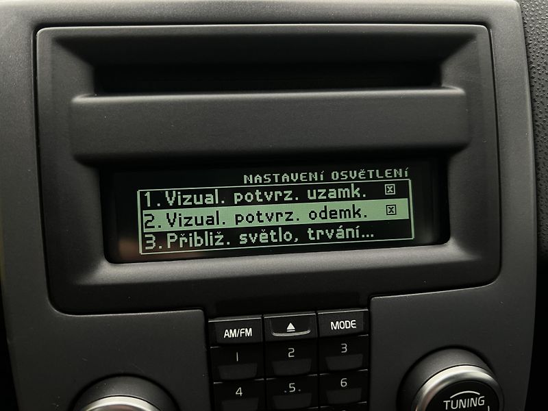 Volvo S40 CZ PARK. SENZORY - fotka 30 z 33