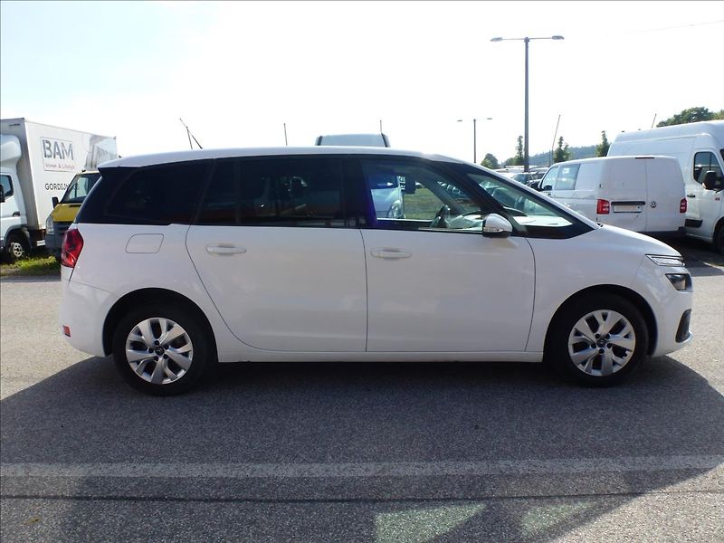 Citroën Grand C4 SpaceTourer 1,2 Pure Tech 130 7míst - fotka 7 z 45