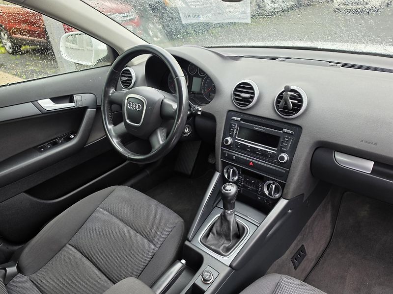 Audi A3 1.2 TFSI Xenon S-Line  - fotka 9 z 24