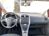 Toyota Auris 1.4i, ČR, manual, STK - náhled 9