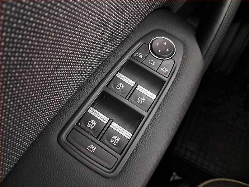 Renault Captur (2024) Techno 1.0 TCe - fotka 18 z 18