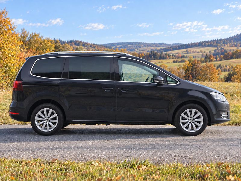 Volkswagen Sharan 2,0 TDI 130kW DSG 4Motion CZ - fotka 8 z 41
