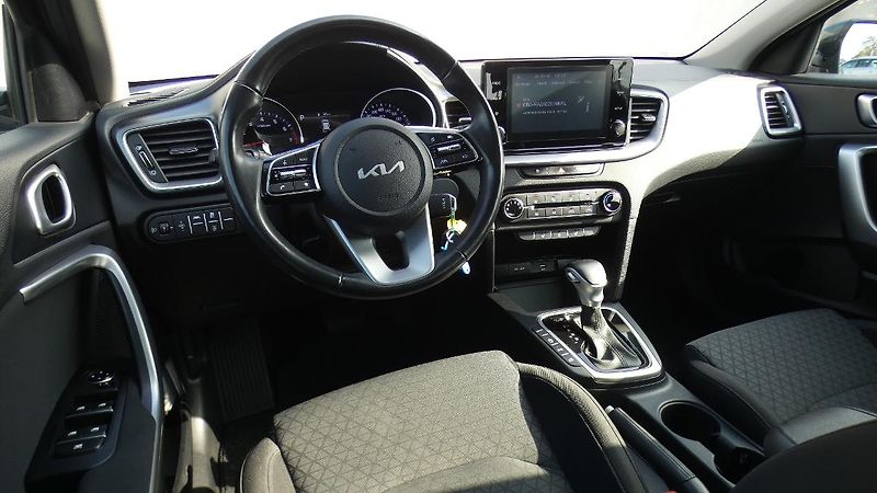 Kia Ceed SW 1.5 T-GDI SPIN 118kW DCT - fotka 5 z 22