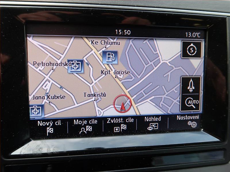 Volkswagen Golf (2013) 1.6 TDI, Serv.kniha, Navi - fotka 13 z 17