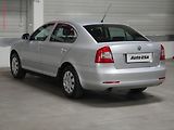 Škoda Octavia (2010) 1.2TSI, ČR, AC, STK11/27 - náhled 6