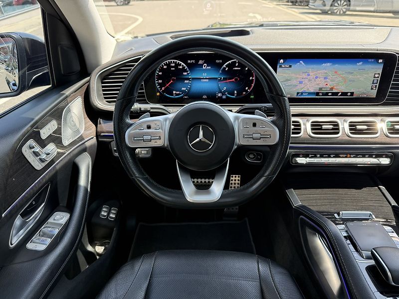 Mercedes-Benz GLS (2019) 400 d 4MATIC - fotka 28 z 54