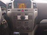 Opel Zafira (2007) 1.9 CDTI, po STK, slušný stav - náhled 12