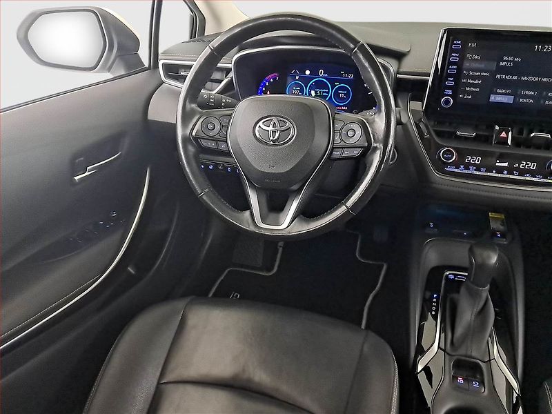 Toyota Corolla (2019) 1.8 Hybrid, Automat, Kůže - fotka 7 z 18