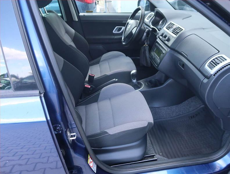 Škoda Fabia (2007) 1.2, Eko.zaplacen, po STK - fotka 9 z 14