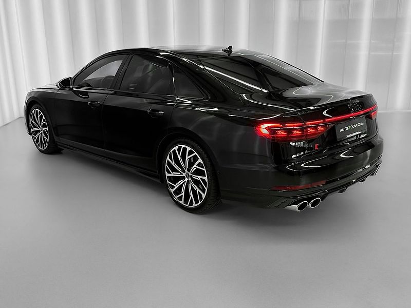 Audi S8 TFSi QUATTRO, MASÁŽE, B&O ADVA - fotka 5 z 44