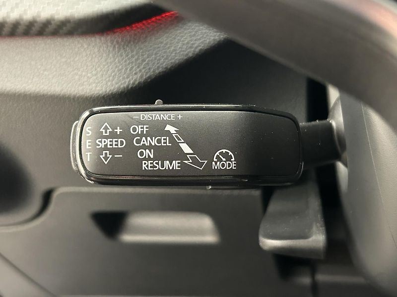 Škoda Kamiq 1.5 TSI Monte Carlo - fotka 21 z 29