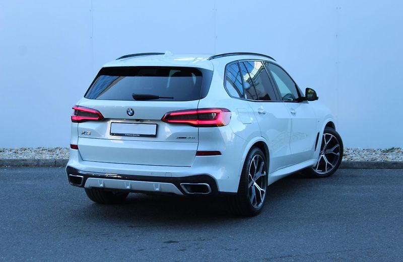 BMW X5 xDrive40i | ČR | - fotka 2 z 27