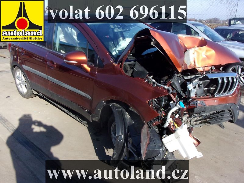 Suzuki SX4 S-Cross (2017) VOLAT 602 696115 - fotka 2 z 8