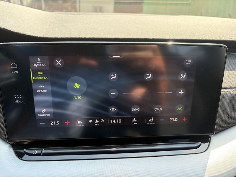 Škoda Octavia (2023) 2.0 Tdi 85kw Dsg Style Combi   - fotka 21 z 36