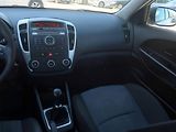 Kia Ceed (2011) 1.4 CVVT, Serv.kniha - náhled 8
