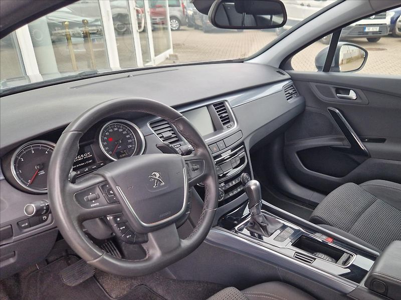 Peugeot 508 1,6 d 88kW KAMERA PANORAMA - fotka 19 z 37