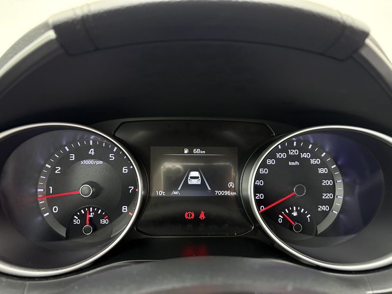 Kia Ceed 1.5 T-GDI 117kW SPIN - fotka 16 z 20