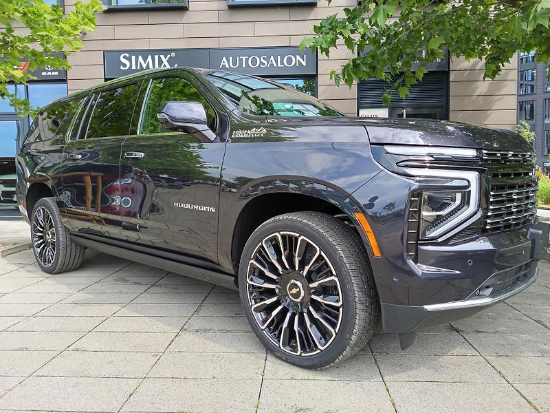 Chevrolet Suburban (2026) High Country 2026,AWD,kola 24