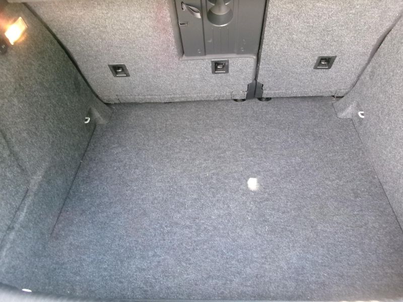 Volkswagen Tiguan (2010) 1,4 TSI 4MOTION CAM - fotka 12 z 28