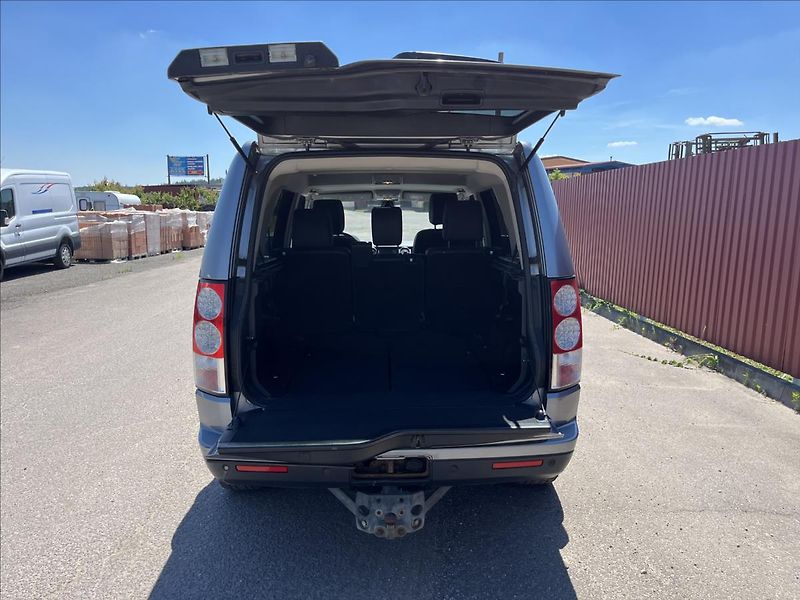 Land Rover Discovery 3,0 SDV6 7.MÍST 4x4 ROZVODY - fotka 36 z 44