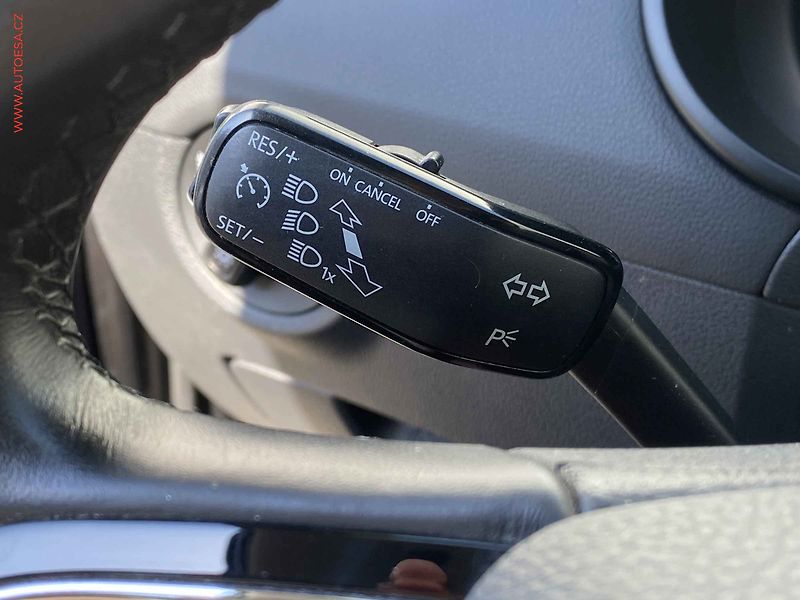 Škoda Octavia (2020) 2.0 TDi, Style, LED - fotka 13 z 17