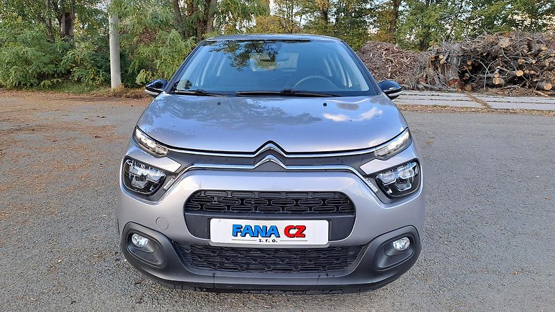Citroën C3 1.2 PureTech S&S NAVI - fotka 2 z 28