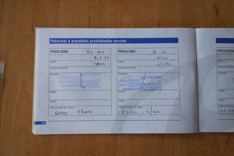 Hyundai i30 1,4 i, ČR, SERV.KN., COMFORT. - fotka 31 z 34