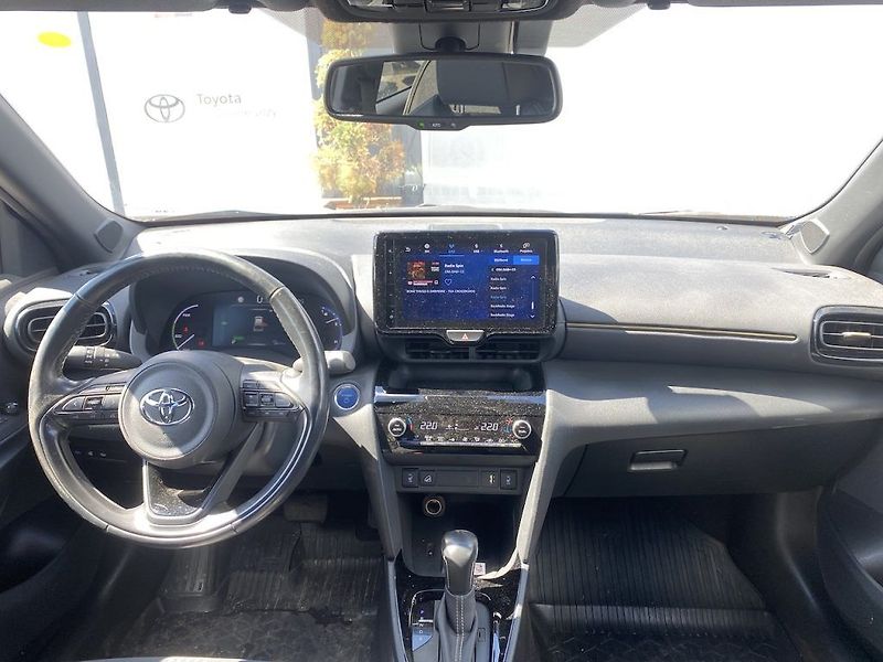 Toyota Yaris Cross 1.5HEV, ČR-1m, Adventure, 4x4 - fotka 11 z 17