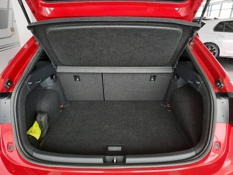 Volkswagen Taigo (2023) 1.5 TSI (110kW/150k) DSG, R-Li - fotka 24 z 26