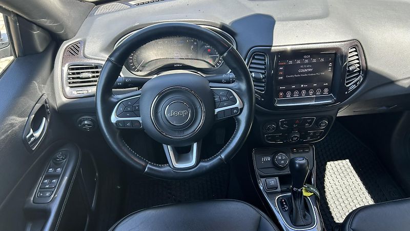 Jeep Compass 1.3T 4xe S-Limited  - fotka 9 z 14