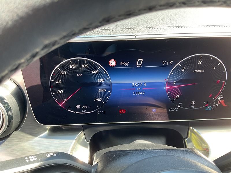 Mercedes-Benz Třídy V V-Třída 250D 4MATIC EXCLUSIVE - fotka 11 z 11